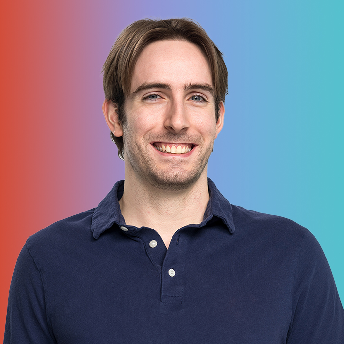 Head shot of Andrew Devaney