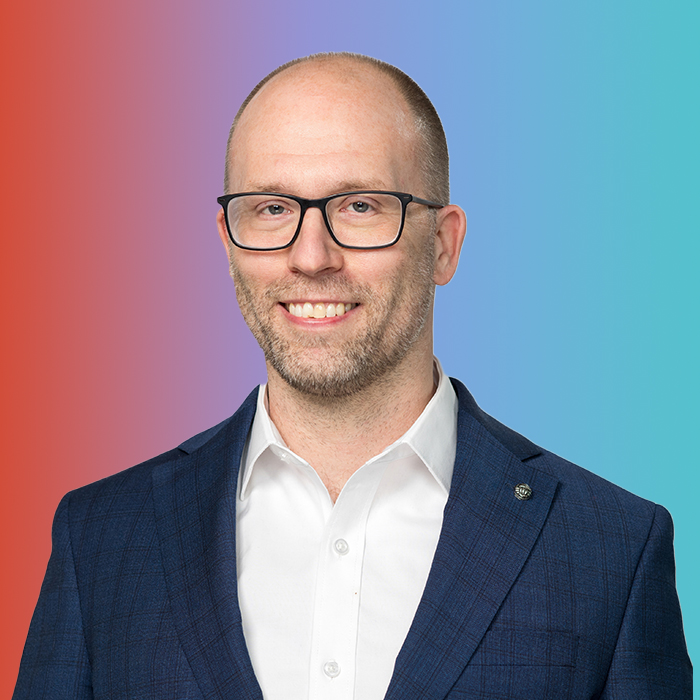 Head shot of Mike Hanson, Ph.D.