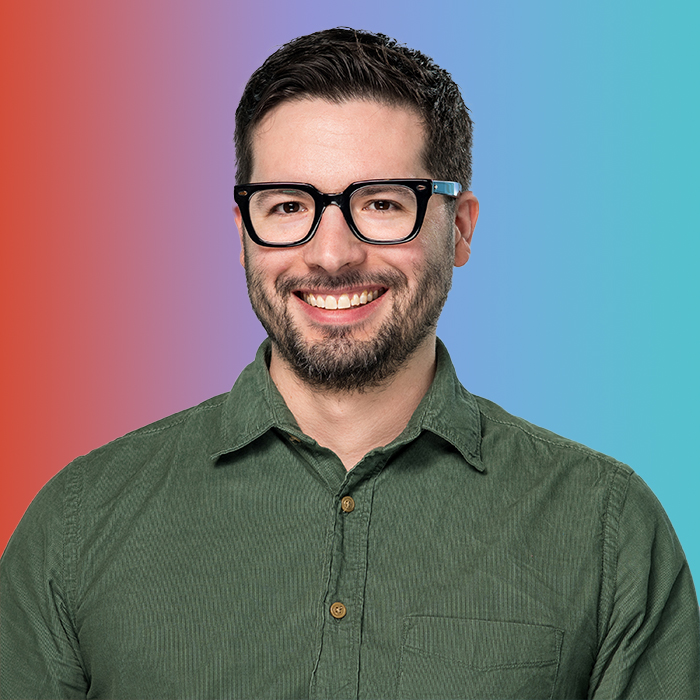 Head shot of Michael Ruggiero